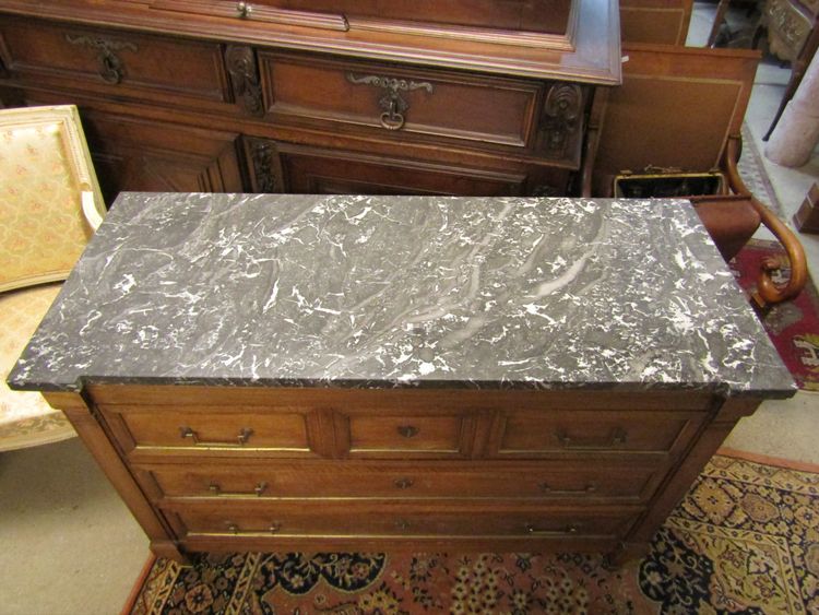 Commode Louis XVI