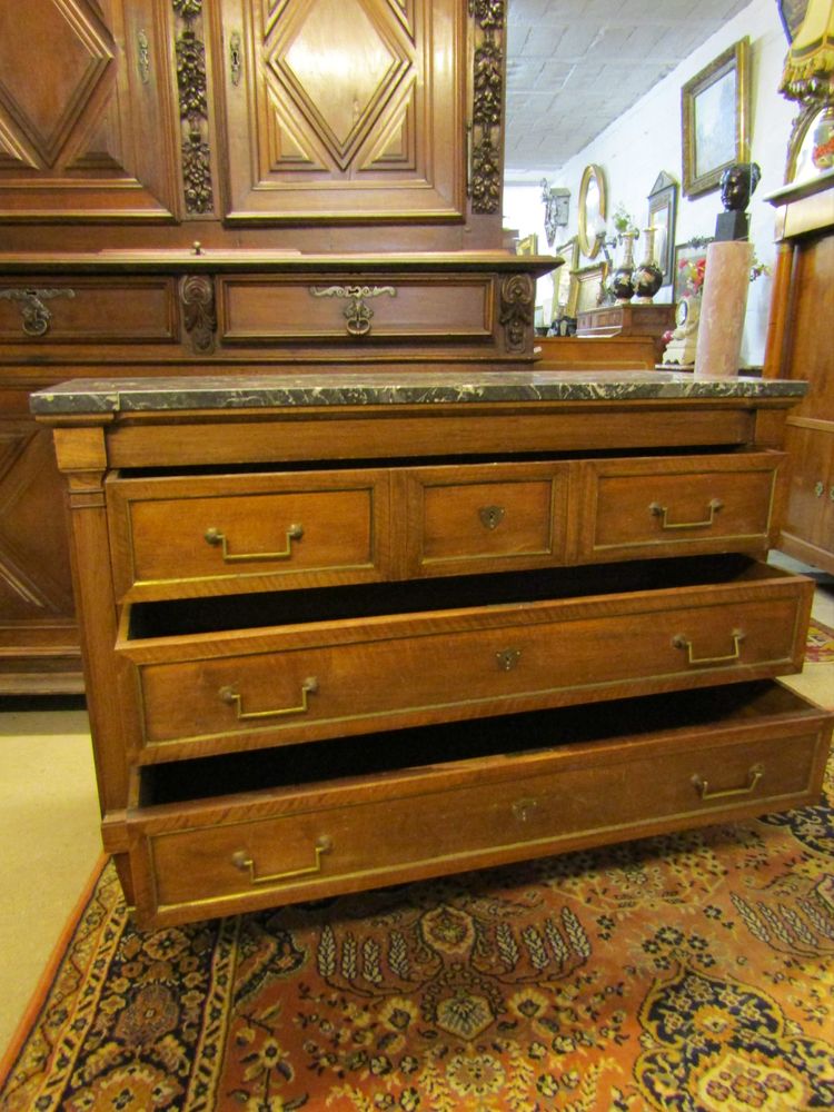 Commode Louis XVI