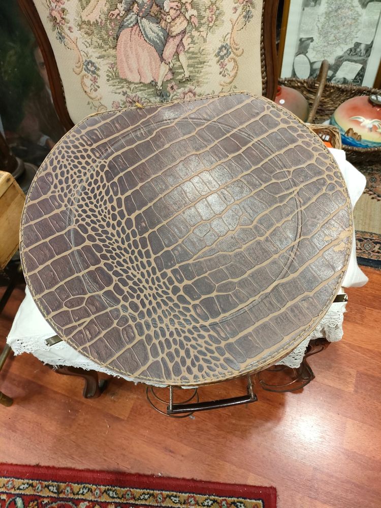 Hat case
