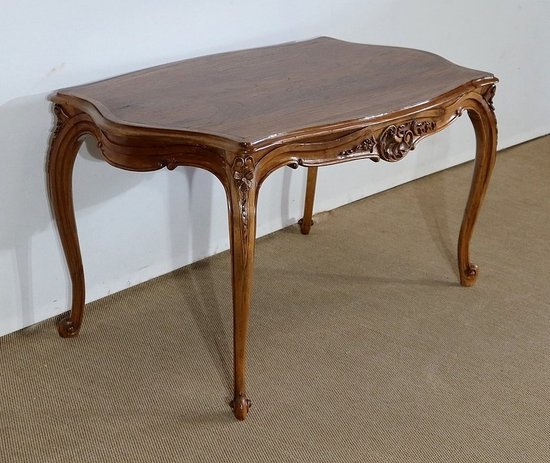  Solid walnut living room table in the Louis XV style - Early XXth century