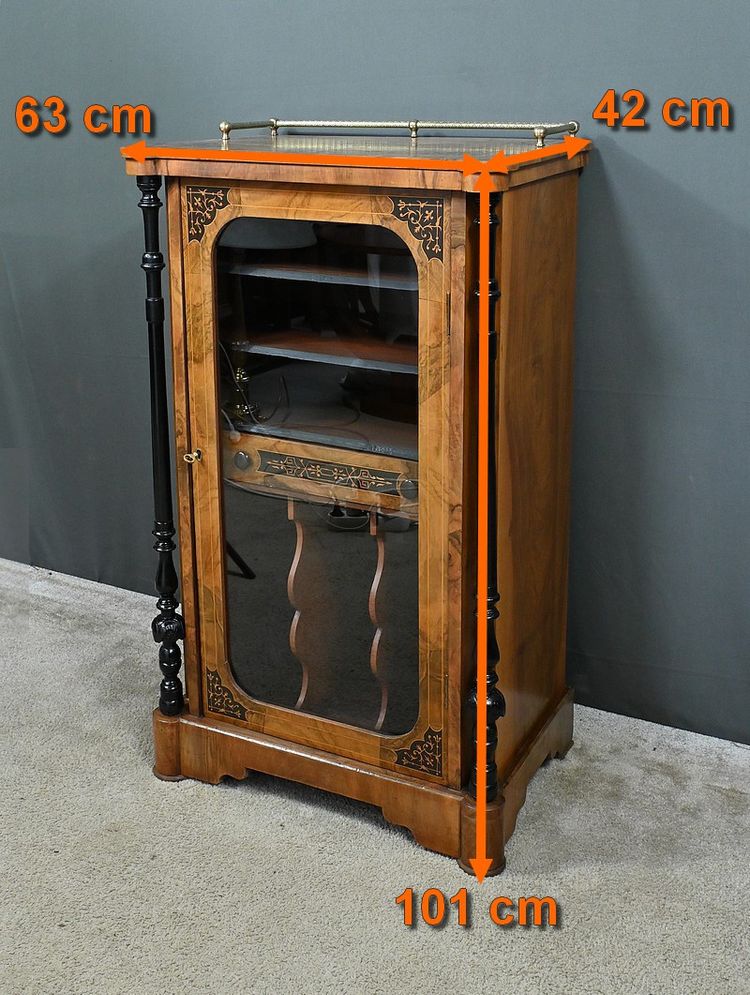 Meuble à Musique en ronce de Noyer, style Charles X – 2ème partie XIXe