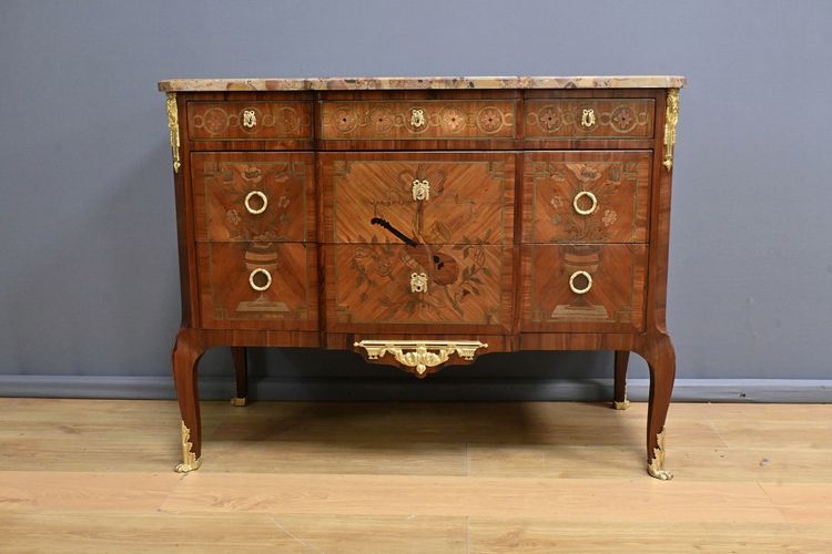 Commode Sauteuse, style Transition Louis XV/Louis XVI – Début XXe