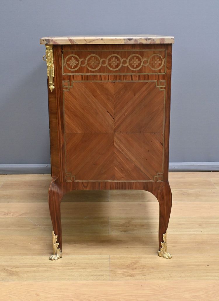 Commode Sauteuse, style Transition Louis XV/Louis XVI – Début XXe