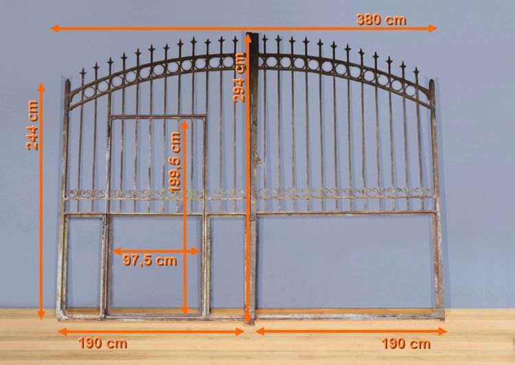 Important Iron Property Gate - 1st Part 19th century