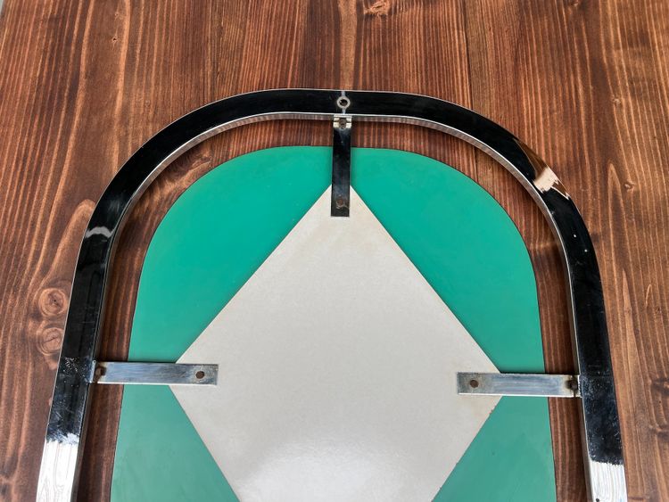 Miroir Bauhaus en acier chromé