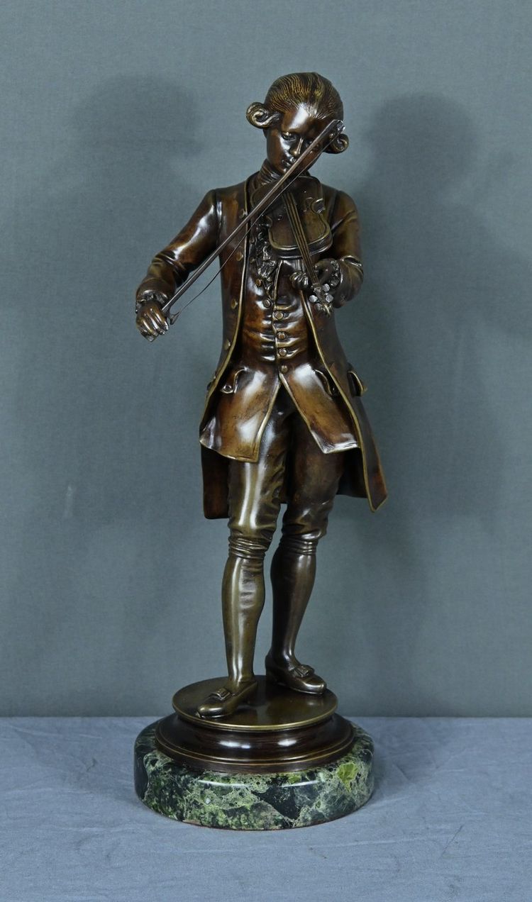 Bronzo "Mozart che suona il violino" di J-M. Schneider - Inizio XX secolo