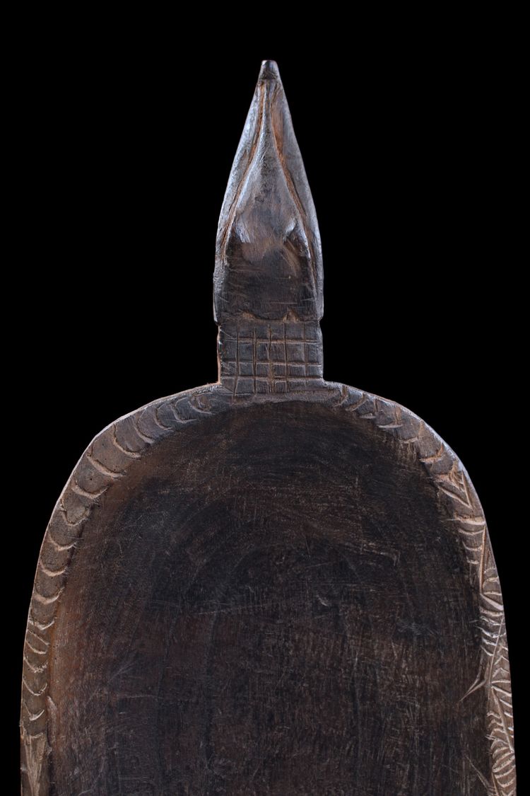 Plateau en bois, Art Tribal, Art Océanien, Arts Premiers, Papouasie Nouvelle Guinée, Plat