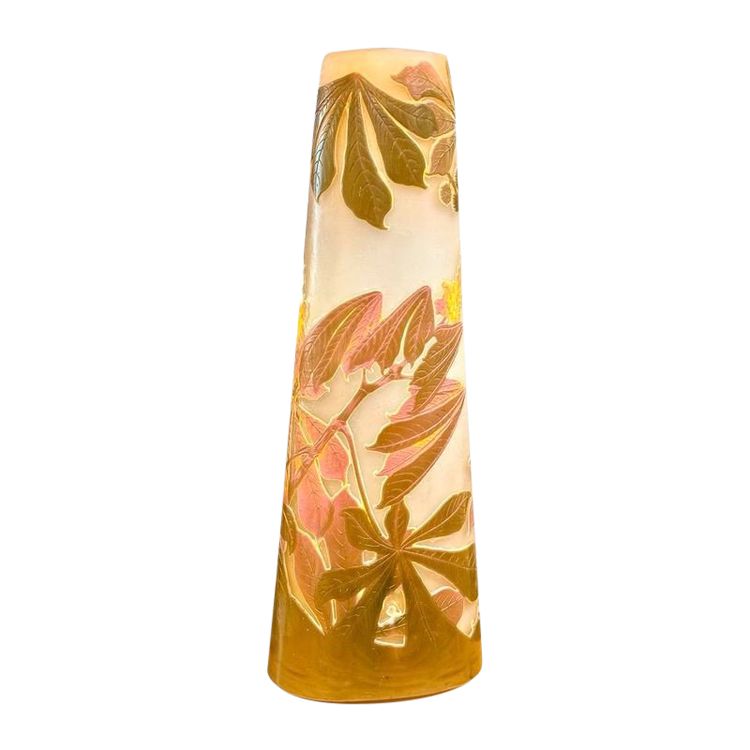 Vaso grande in stile Art Nouveau "Foglie di castagno" di Emile Gallé