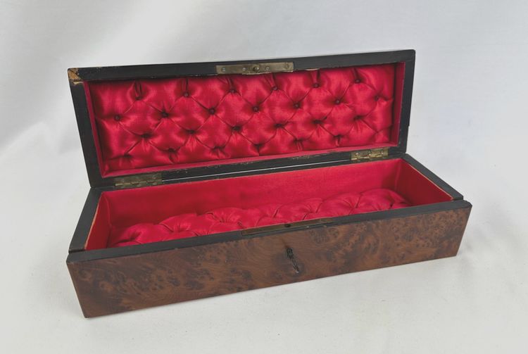 Napoleon III glove box