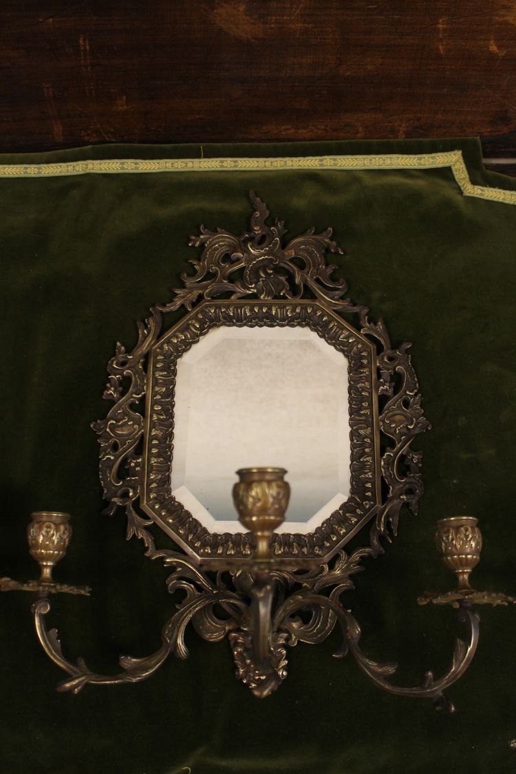 Pair of bronze wall lights with 3 light arms and mirror, Louis XV style, 19th century