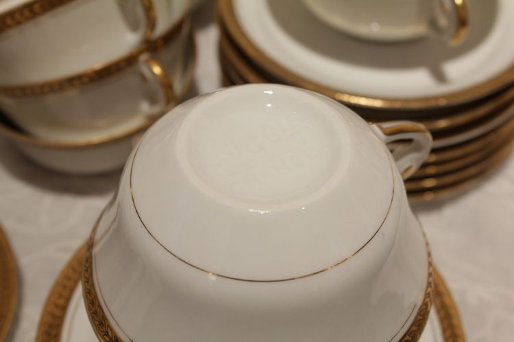 Limoges Porcelain Tea or Coffee Service, Lj Et Cie, Circa 1950