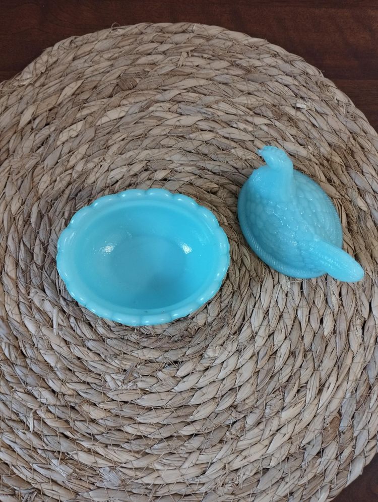 Portieux Crystal - candy box - sugar bowl in the shape of a hen in blue opaline