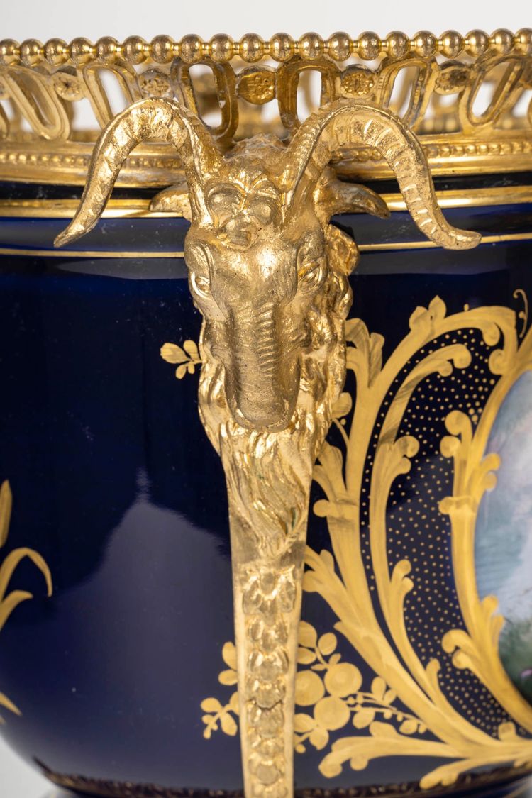 Pair of porcelain and gilt bronze planters, late 19th century