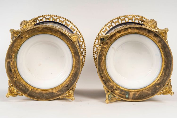 Pair of porcelain and gilt bronze planters, late 19th century