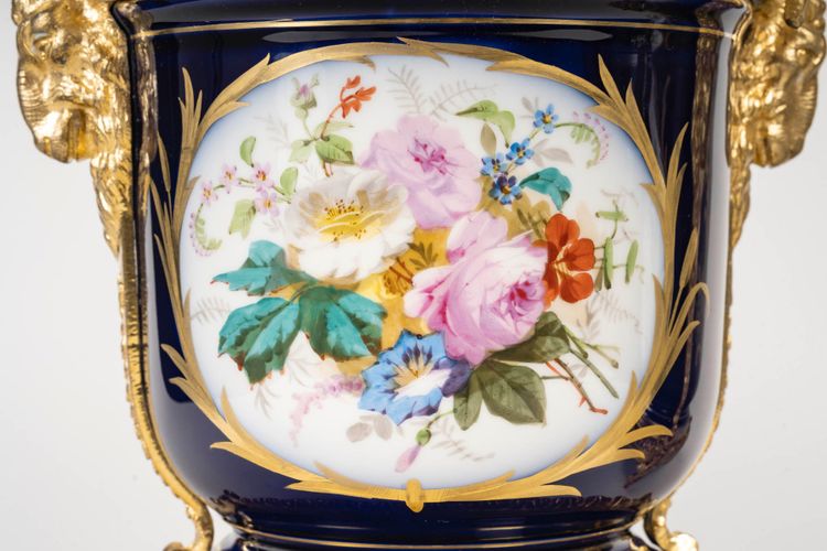 Pair of porcelain and gilt bronze planters, late 19th century