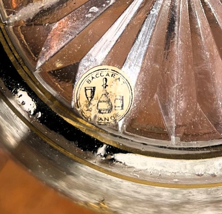 Caraffa e piatto in cristallo Baccarat, XIX secolo