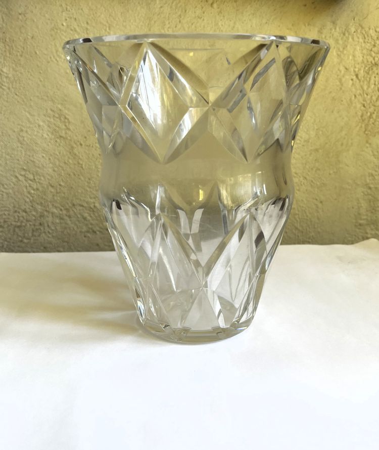 Vaso in cristallo Baccarat 18 cm.