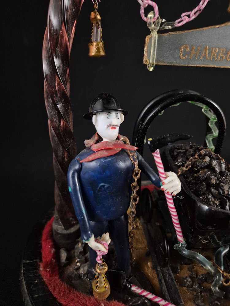 Diorama En Verre Les Mineurs Travail d'Art Populaire