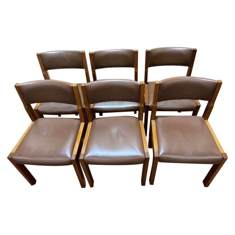 Series of 6 chairs in the Taste of Recaain Leather Assizes