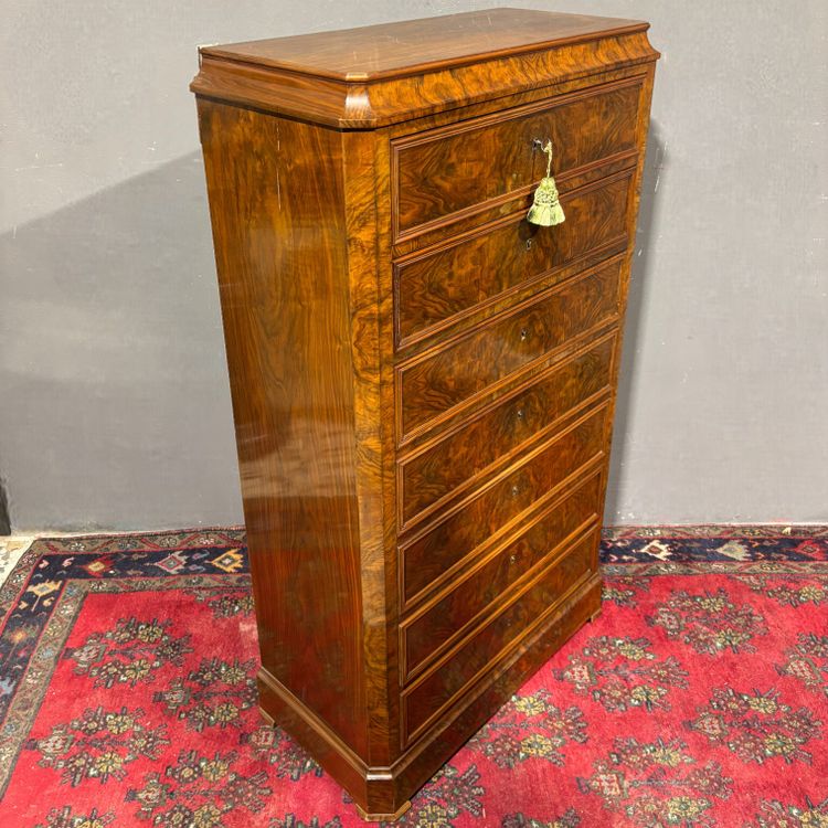 Splendide commode en ronce de noyer du XIXe siècle