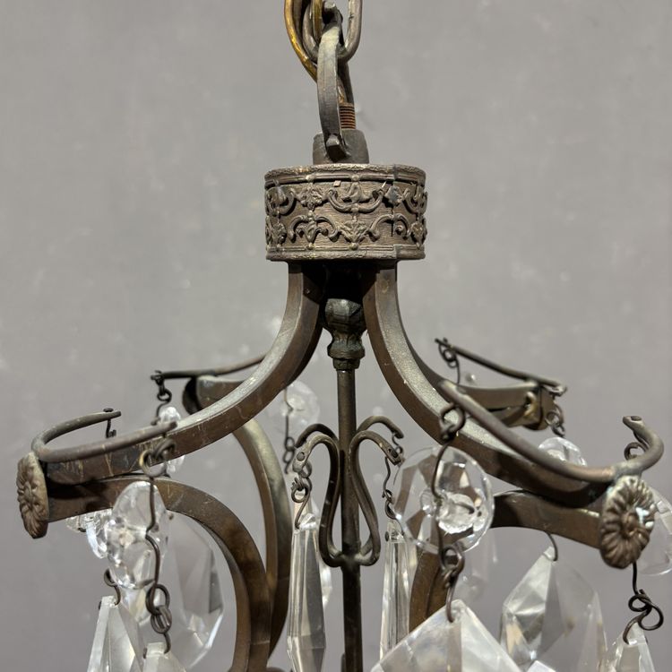 Antico Lampadario Liberty con pendenti