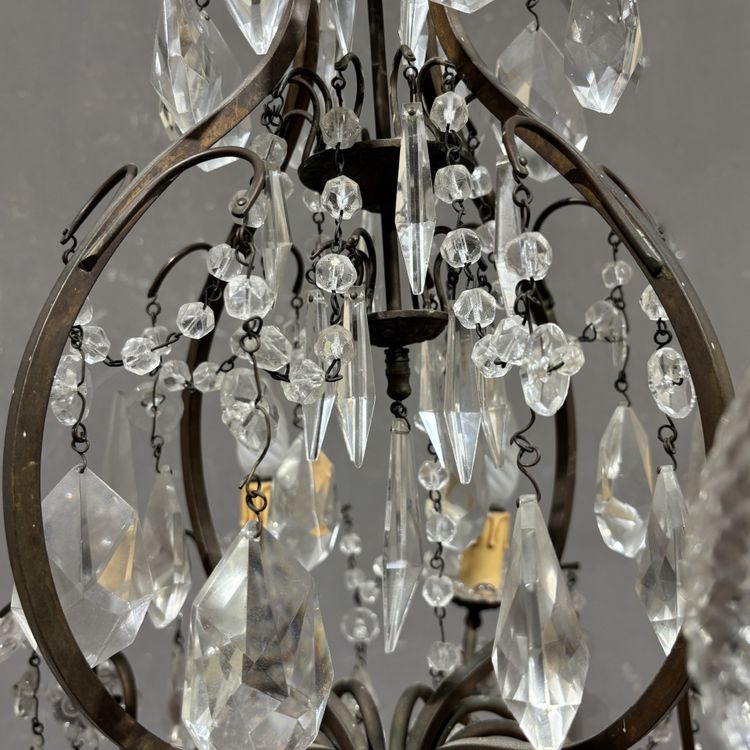 Antico Lampadario Liberty con pendenti