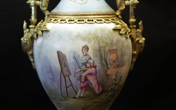 Porcelain and bronze lamp, Art Nouveau