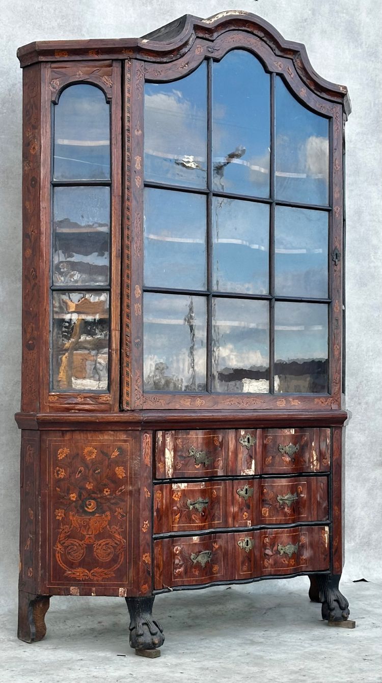 Credenza in vetro
