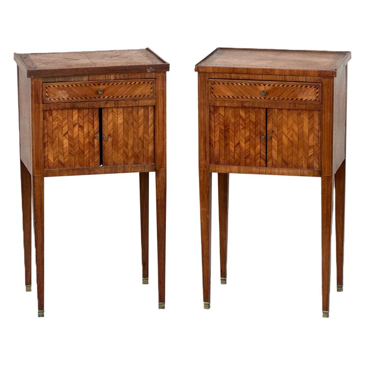 Paire de tables de chevet