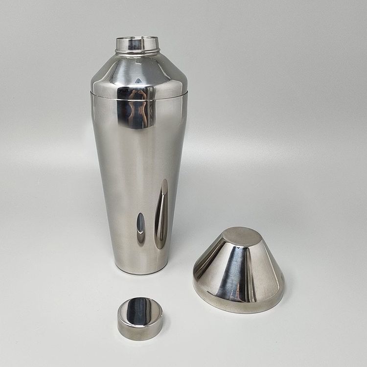 1970s Gorgeous Cocktail Shaker. Made in Italy