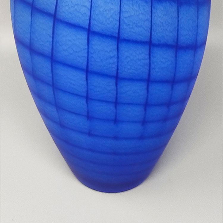 1970s Luxury Blue Handrafted Vase in Murano Glass by Artelinea. Made in Italy