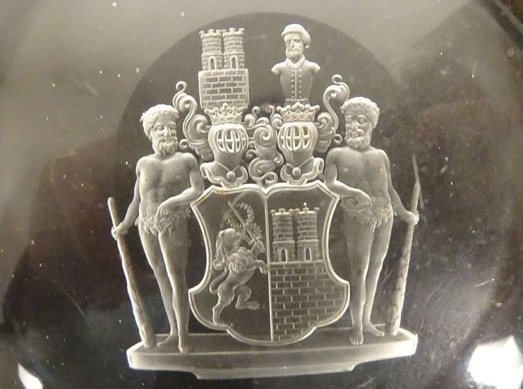Engraved Crystal Paperweight Coat of Arms Welczeck Family Crest Silesia 19th Century