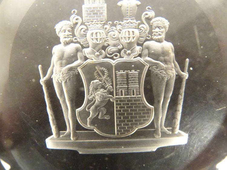 Engraved Crystal Paperweight Coat of Arms Welczeck Family Crest Silesia 19th Century