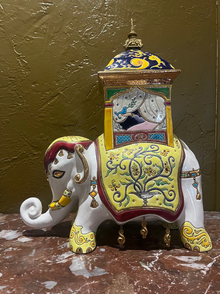 Box / elephant - Longwy - Jean Boggio - France - 20th century