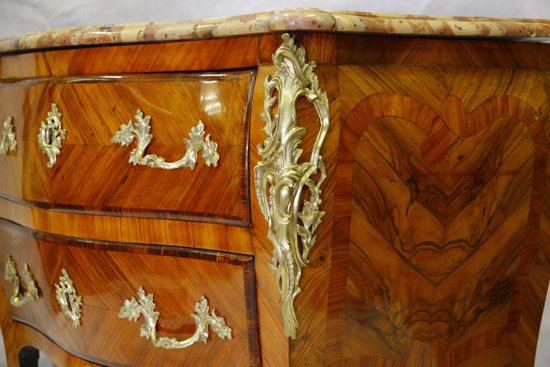 Commode Marquetée, XVIIIe Siècle (fin Régence)