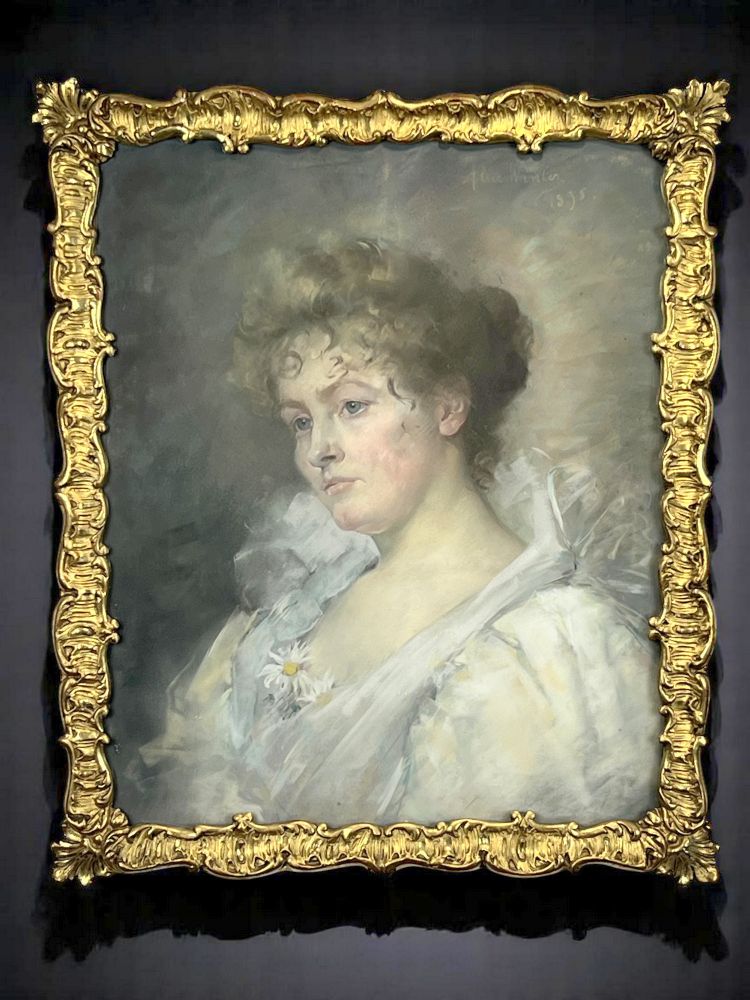 PASTEL SOUS VERRE ENCADRÉ DU XIXe REPRESENTANT UN PORTRAIT DE FEMME ELEGANTE