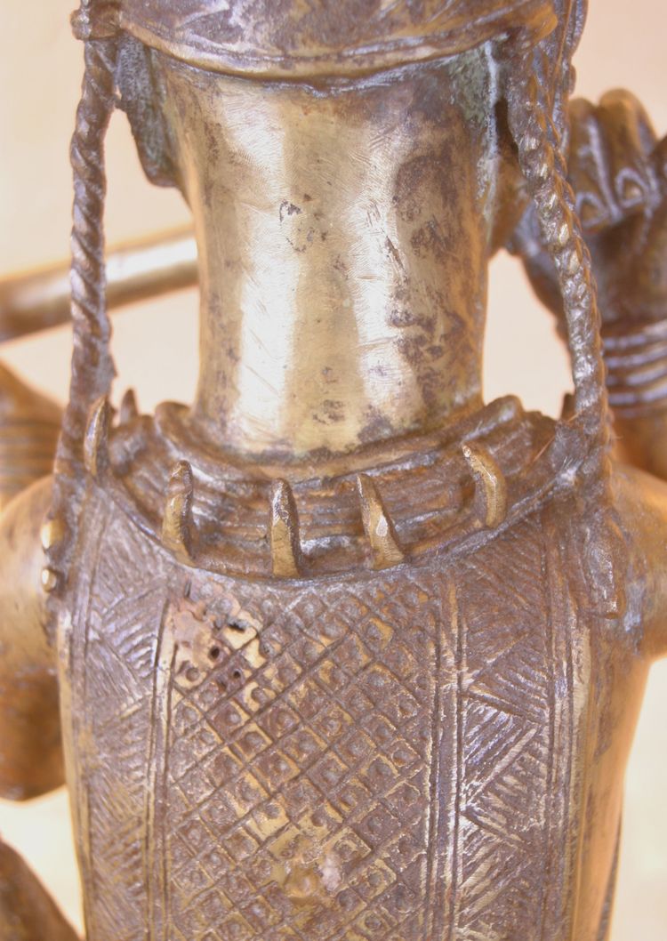 Importante statua in bronzo del Benin