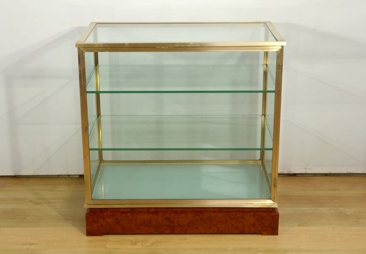 Coppia di vetrine in ottone e olmo – 1950