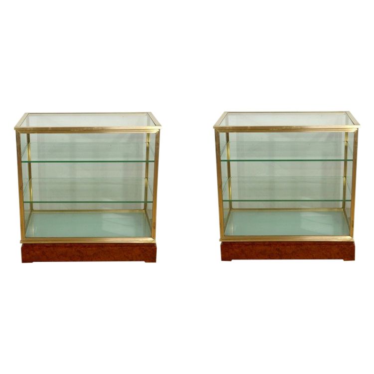 Coppia di vetrine in ottone e olmo – 1950