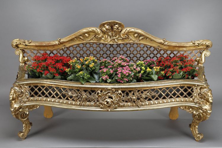 CARVED AND GILDED WOOD JARDINIÈRE, LOUIS XV STYLE