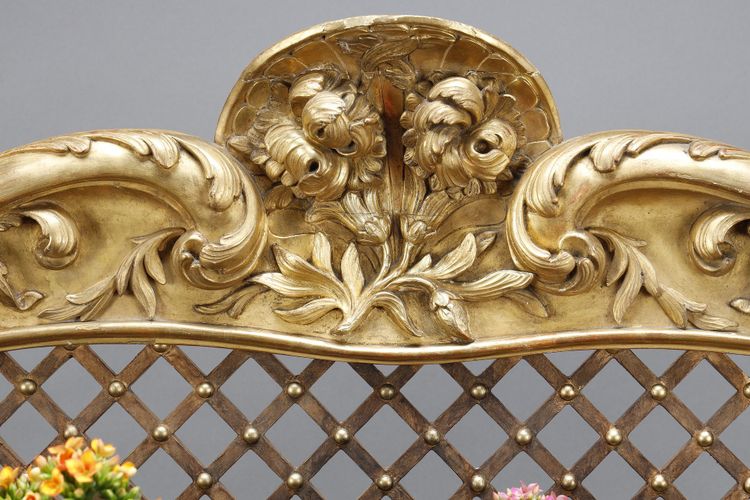 CARVED AND GILDED WOOD JARDINIÈRE, LOUIS XV STYLE