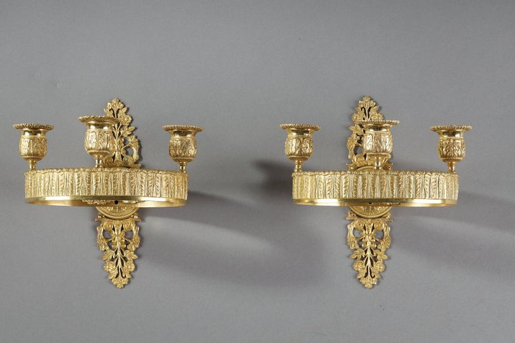 PAIR OF RESTAURATION-PERIOD ORMOLU SCONCES