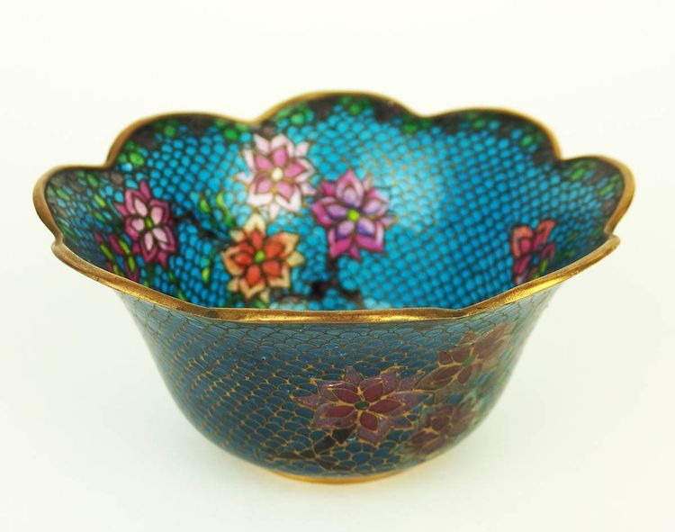 Small plique-à-jour enamel cup