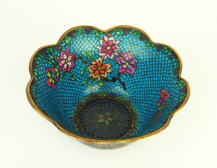 Small plique-à-jour enamel cup