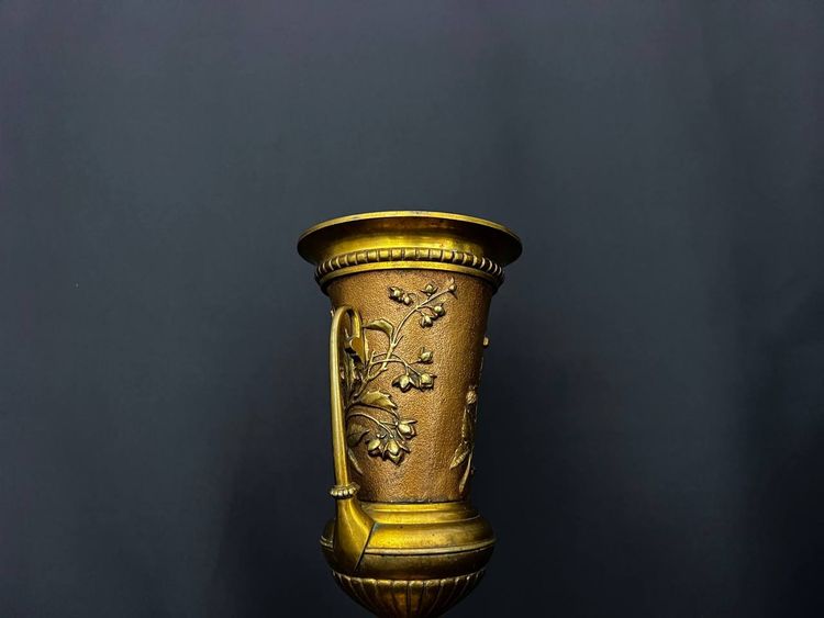 Decorative vase in gilded bronze and red marble