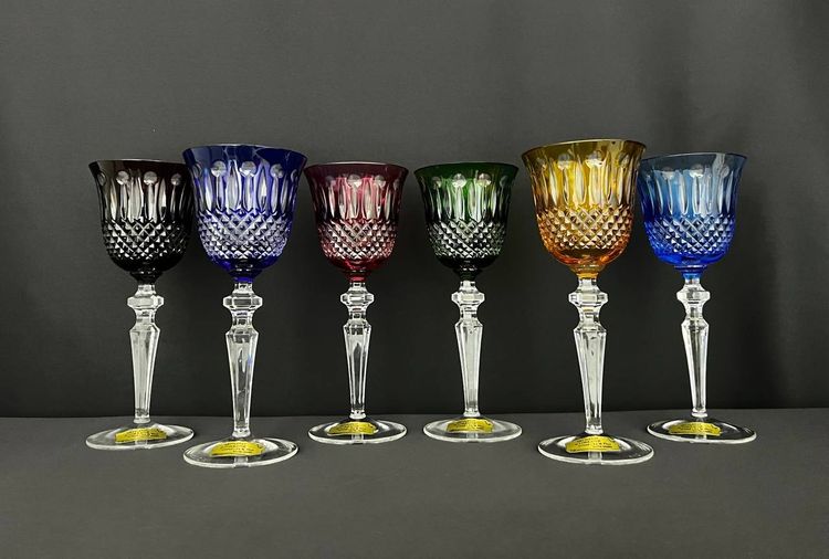 Set of 6 double-walled cut crystal wine glasses