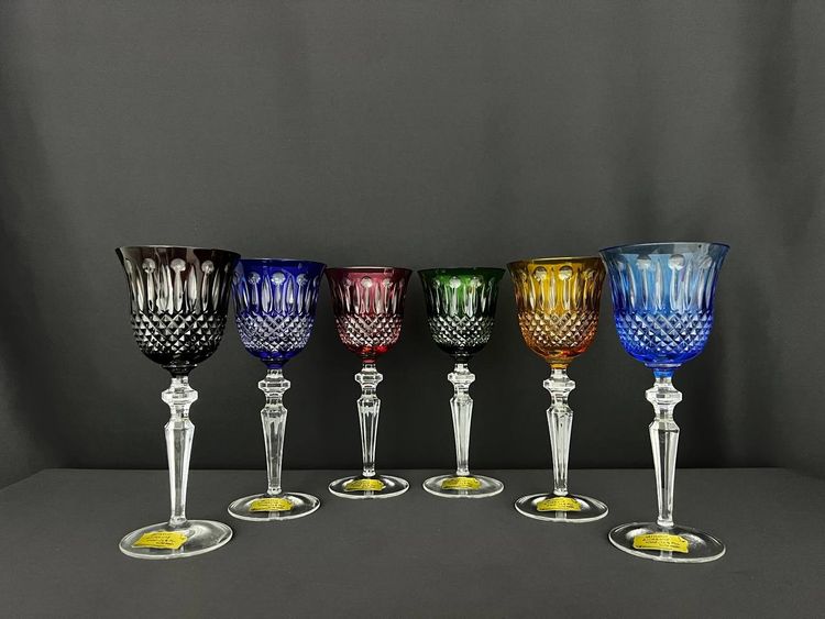 Set of 6 double-walled cut crystal wine glasses