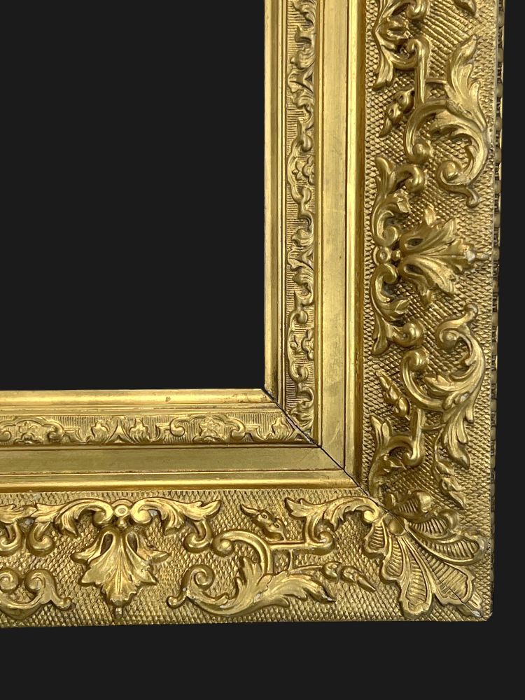 OLD WOODEN AND GOLD STUCCO FRAME FOR PAINTING 31.5 cm x 21.5 cm (BEAUTIFUL GILDING)