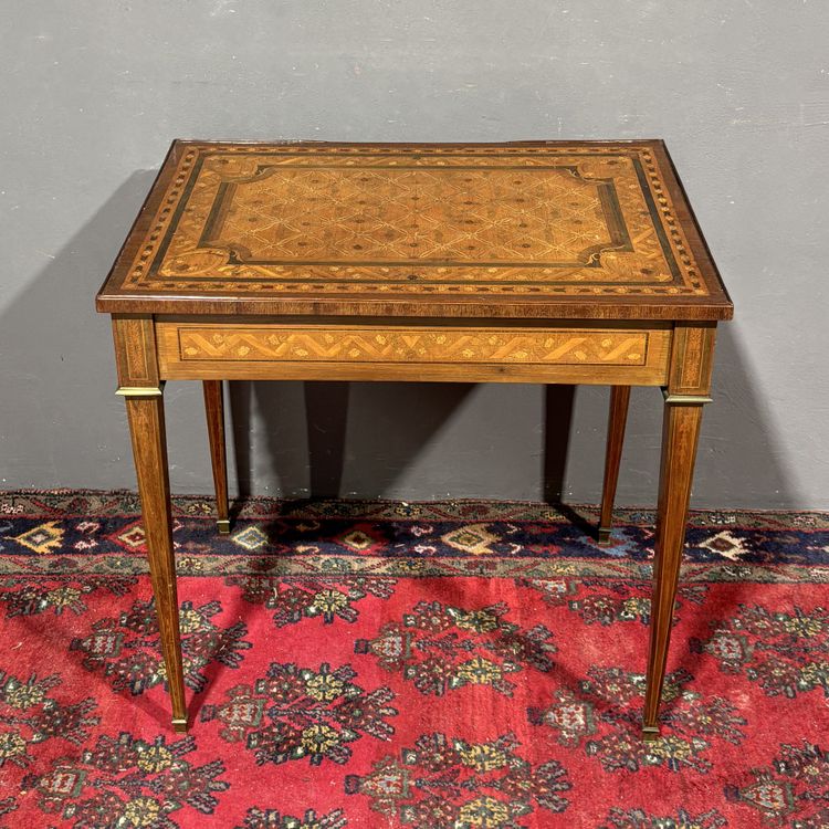Straordinaio Tavolino Consolle Napoleone III