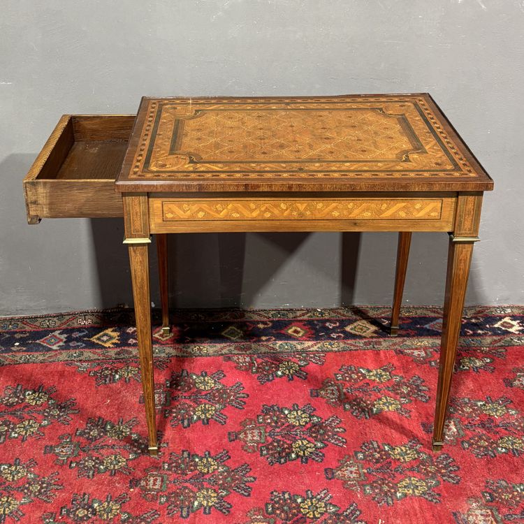 Straordinaio Tavolino Consolle Napoleone III